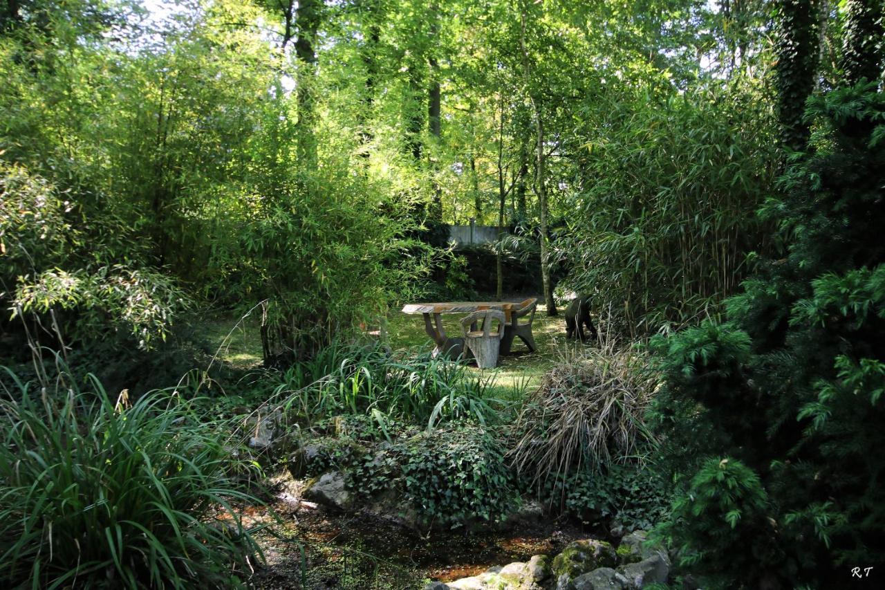 Le Manoir De La Mantille Caudry Exterior photo